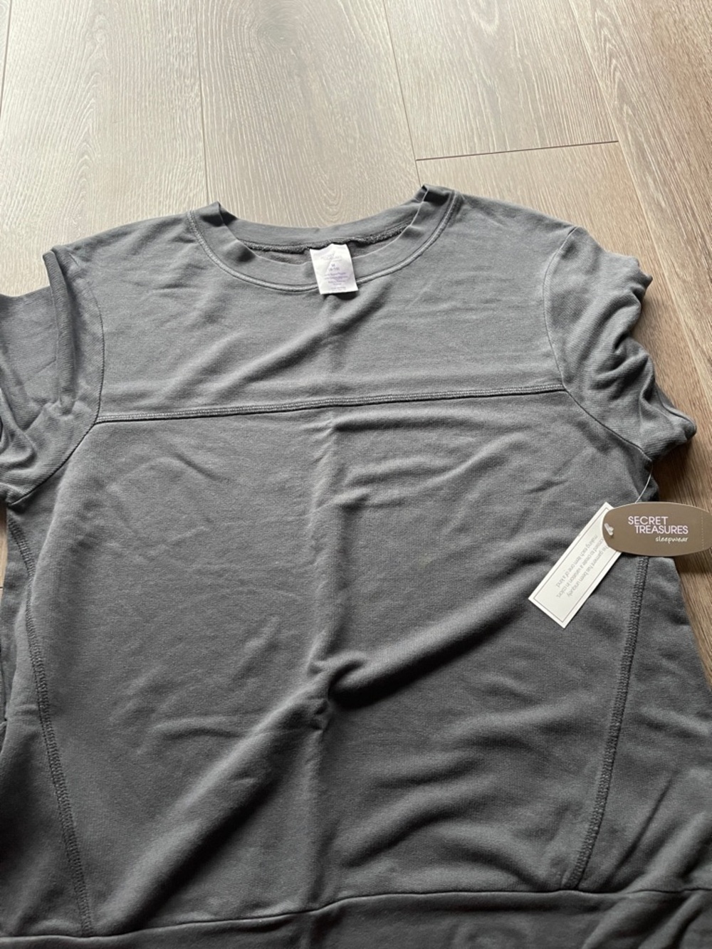 Secret Treasures Charcoal Gray Short Sleeve Knit Top and Capri Sleep Bottoms